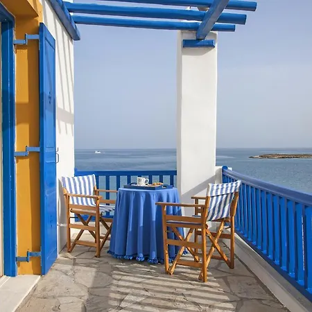 Vila Sea Front Nausa